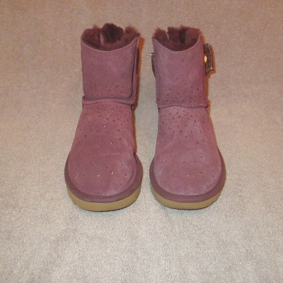 UGG Stargirl Bow Boots Size 7 Sherling Lined Shimmer Stars Purple Suede Short - Picture 5 of 13